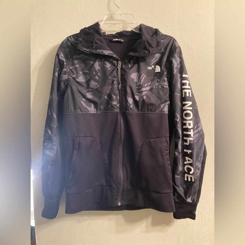 Men’s The North Face Coat size Medium